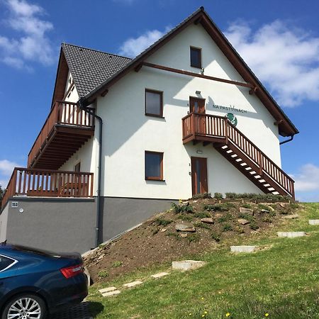 Horske Apartmany Na Pastvinach Vaclavov u Bruntalu ภายนอก รูปภาพ