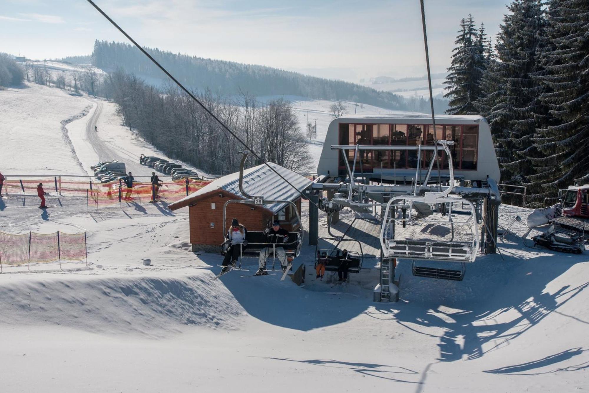 Horske Apartmany Na Pastvinach Vaclavov u Bruntalu ภายนอก รูปภาพ
